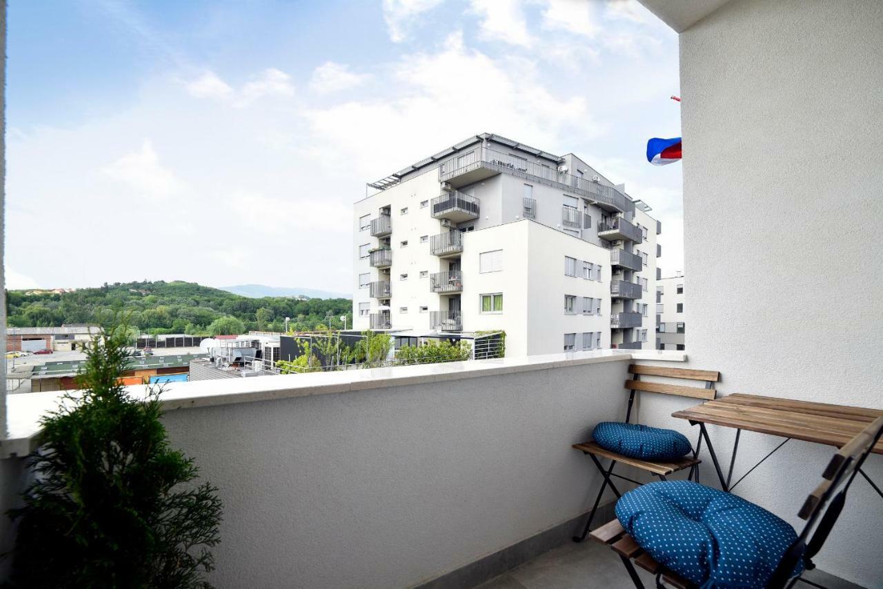 Apartamento Hella 2 Zagreb Exterior foto